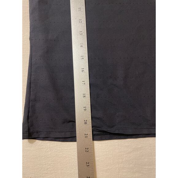 Oakley‎ Womens Size Large Performance Fit Tank Top Active Outdoors Gym - Picture 5 of 7